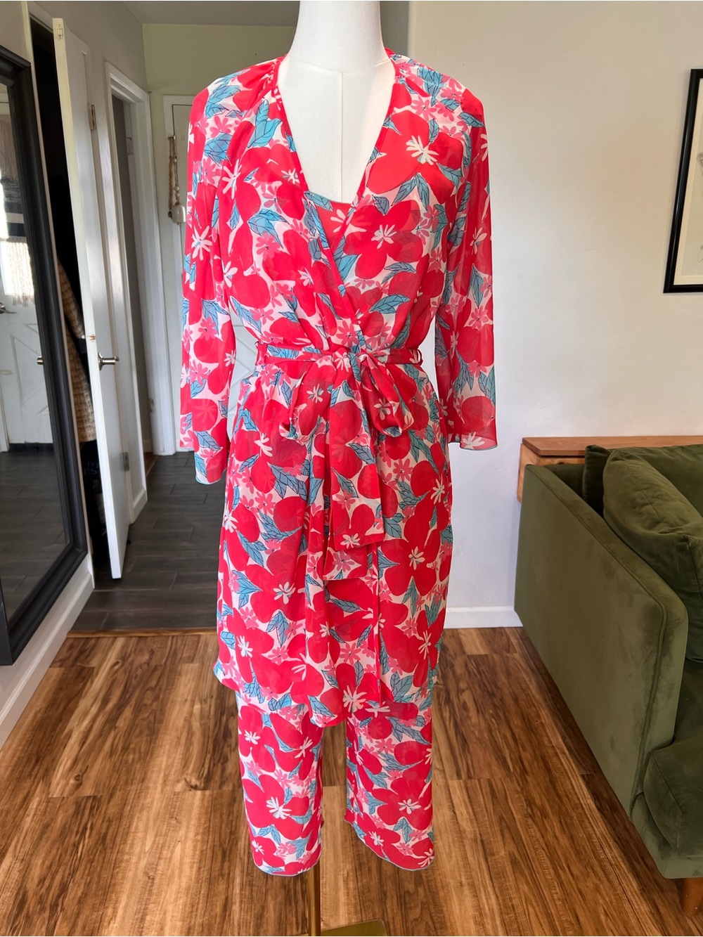 Josie Sheer Floral Pink Cap-Sleeve Pajama Set with matching Robe - Picture 7 of 7